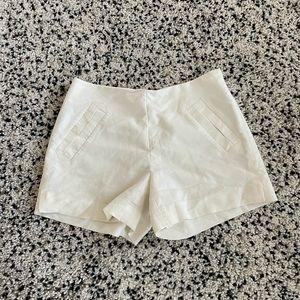 Adorable white shorts